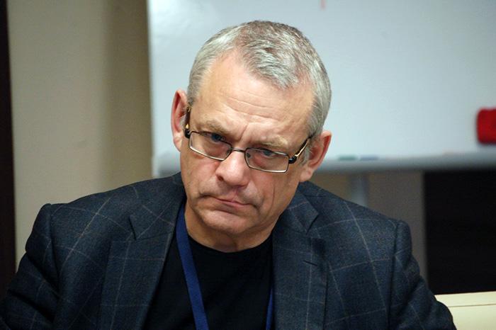 Где сейчас Игорь Яковенко в 2025 ? Куда делся и пропал ?