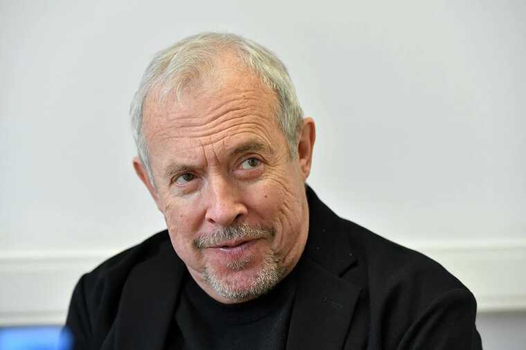 Где сейчас Андрей Макаревич в 2025 ? Куда делся и пропал ?