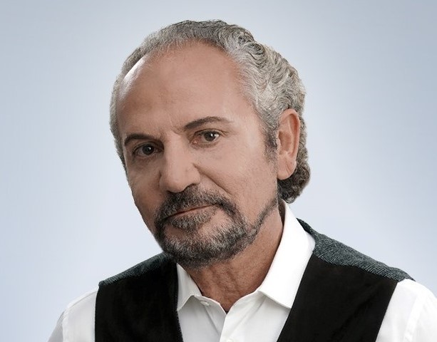 Где сейчас Савик Шустер в 2025 ? Куда делся и пропал?