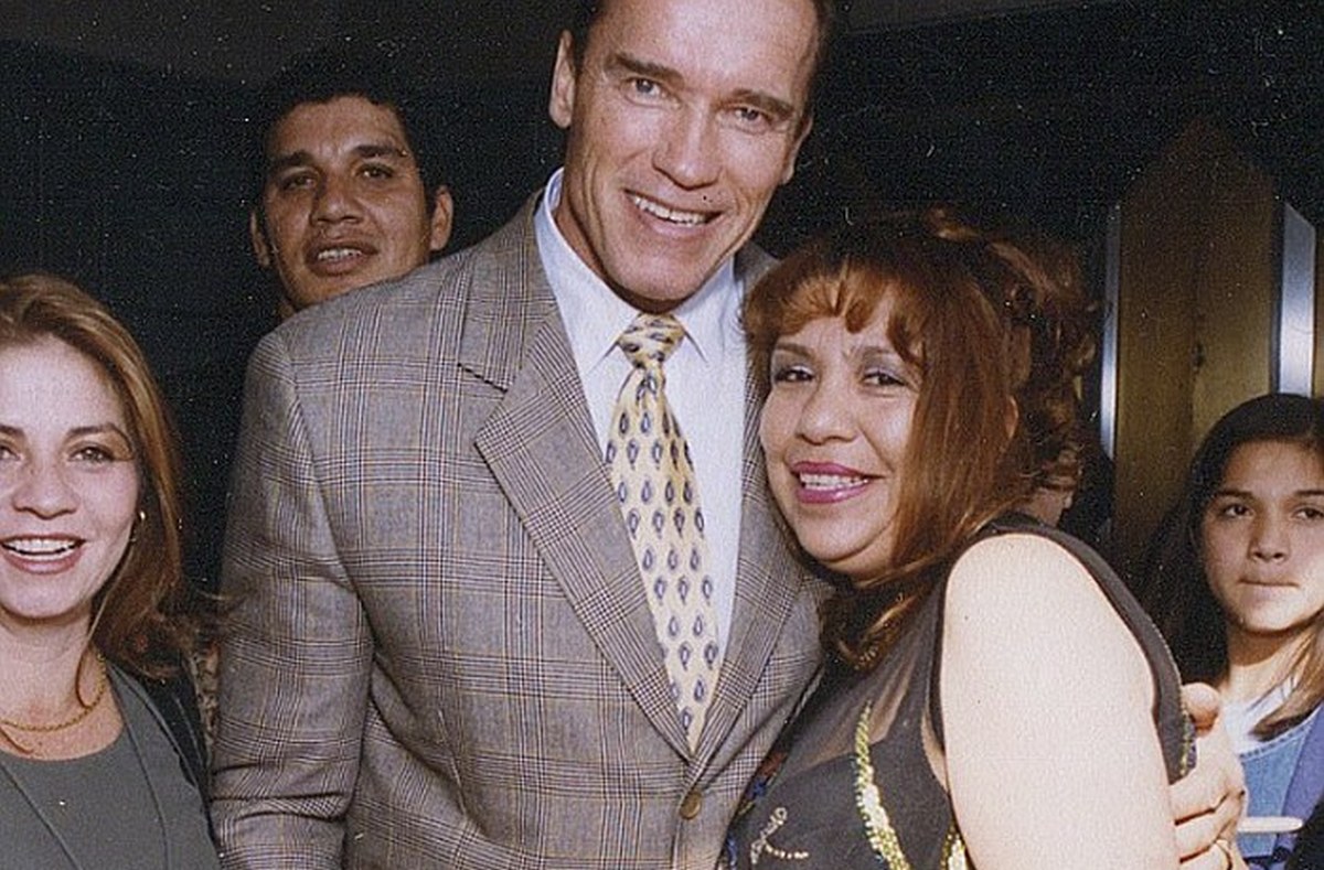 The-pictures-that-reveal-true-depth-of-Arnold-Schwarzeneggers-double-life-and-deception-6 Шварцнеггер с любовницей
