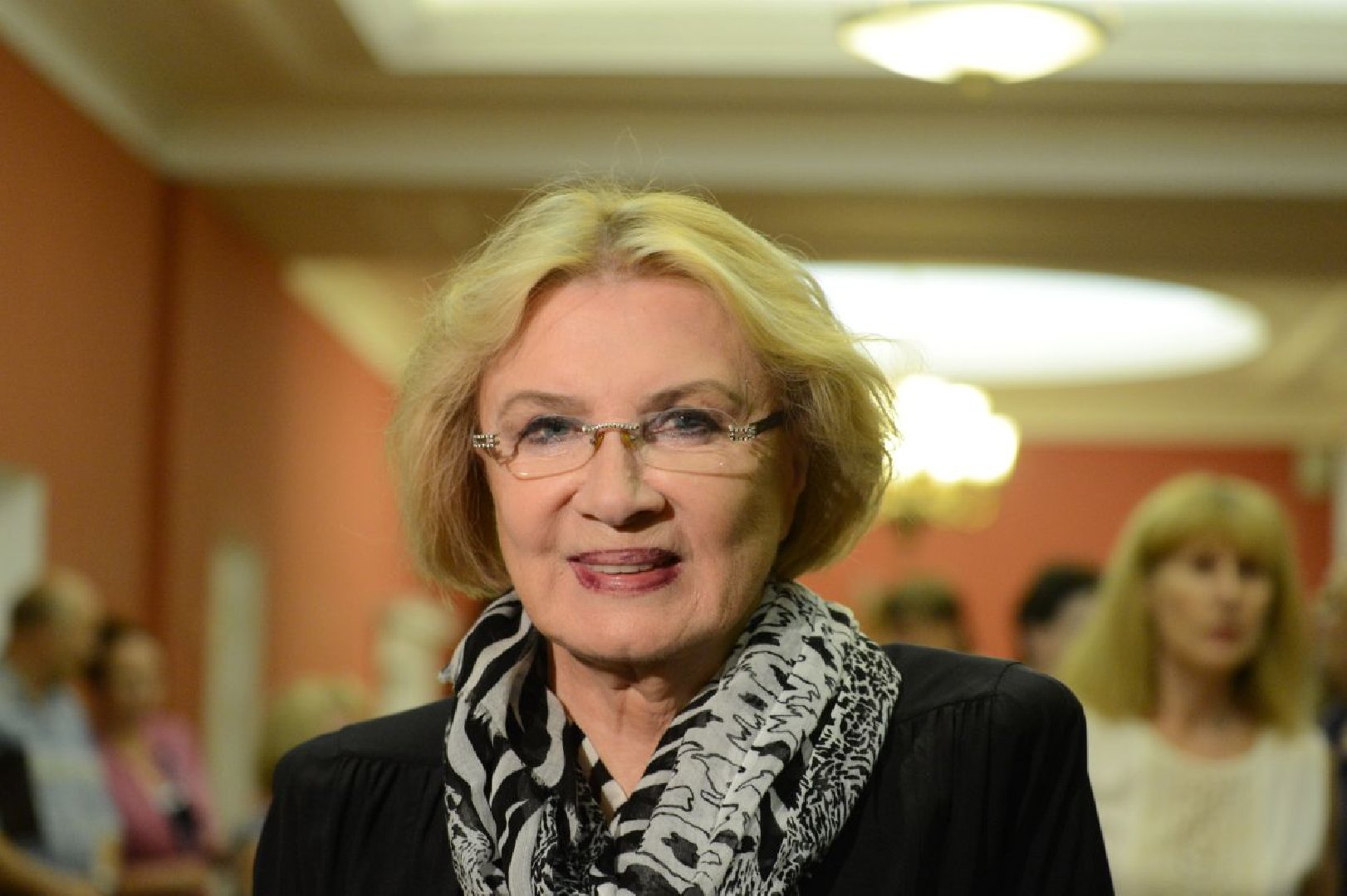 Алла Демидова