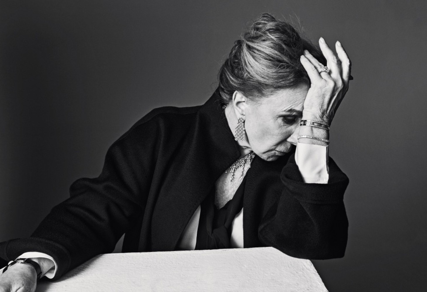 Алла Демидова