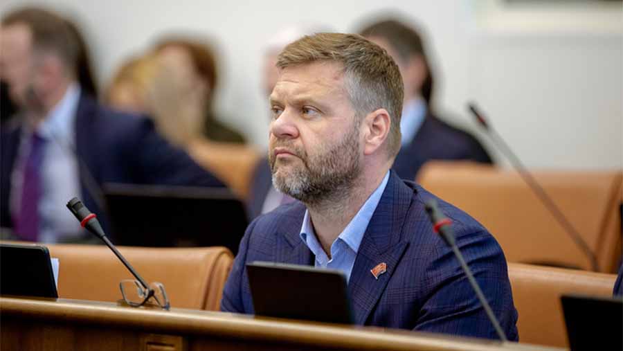 Роман Гольдман