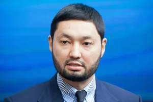 Кенес Ракишев