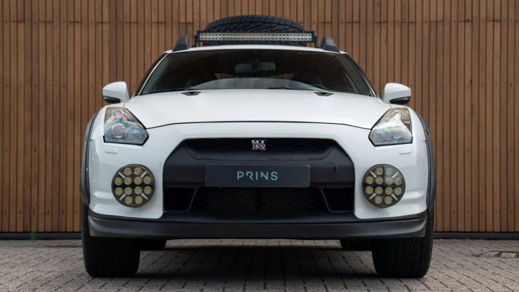 Nissan GTR Offroad