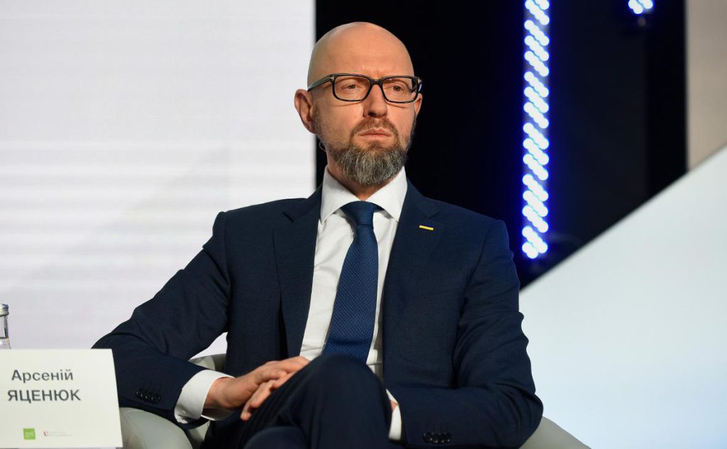 Арсений Яценюк