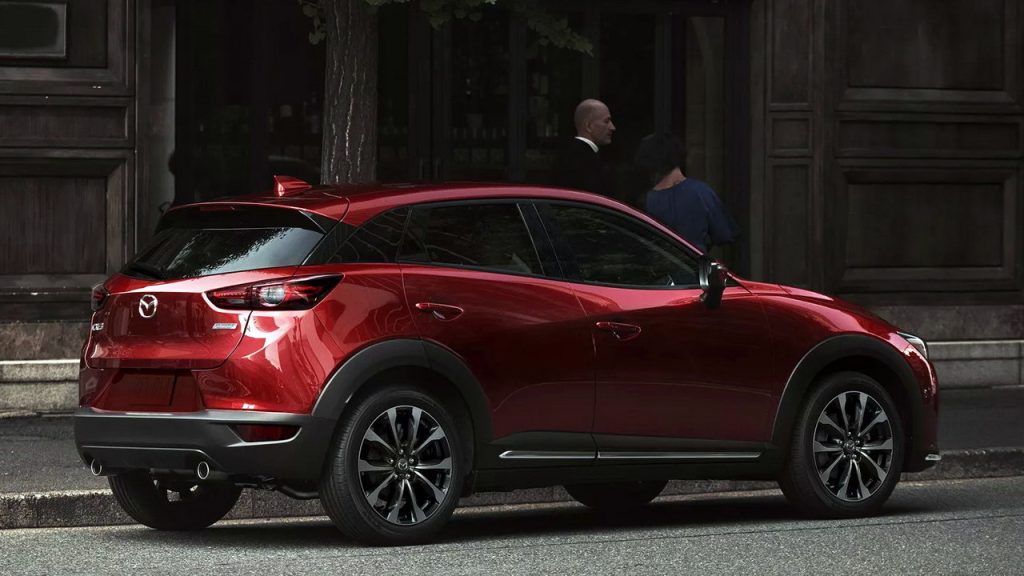 Найдешевший та найстаріший кросовер Mazda знімають з виробництва: наступник вже відомий
