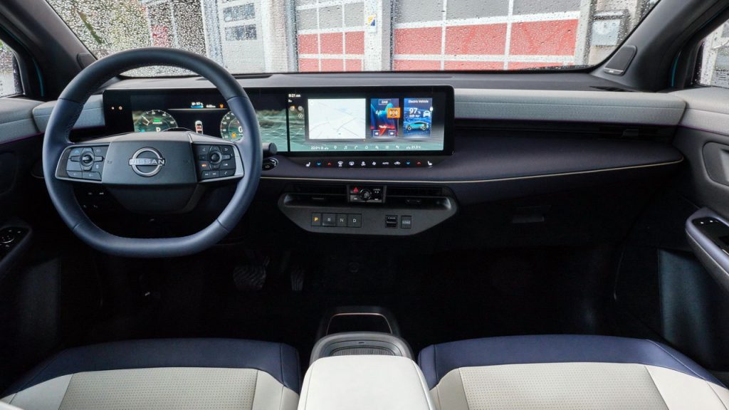 New Nissan LEAF
