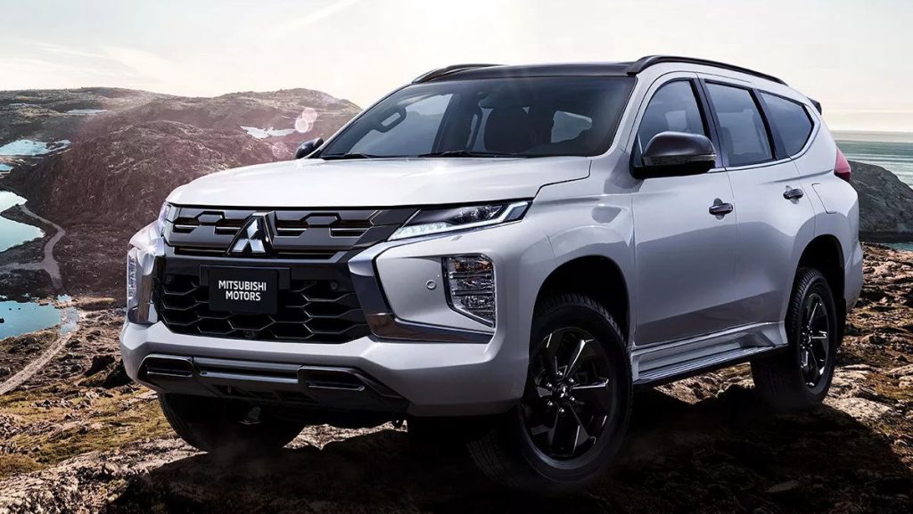 Українцям запропонували легендарний рамний кросовер Mitsubishi за зниженою ціною