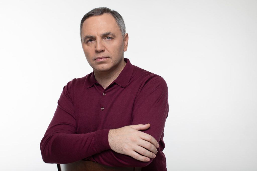 Хто Такий Портнов: повний огляд життя, кар'єри та особистості