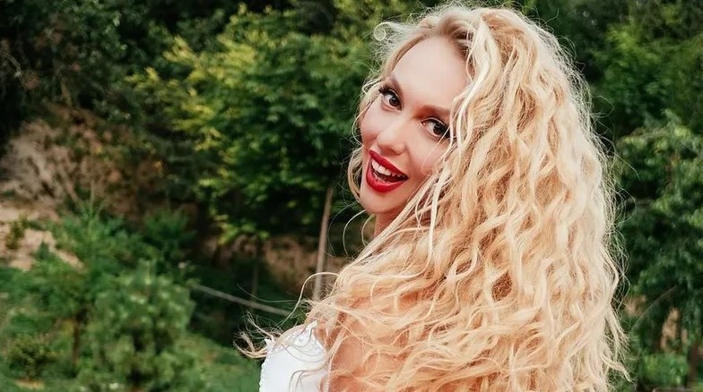 Оля Полякова Фигура: секреты яркой внешности и стильной жизни