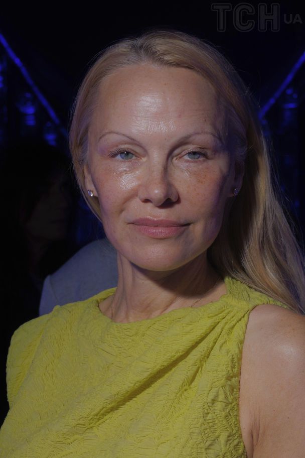 Памела Андерсон Сейчас: Текущая жизнь, карьера и личные перемены