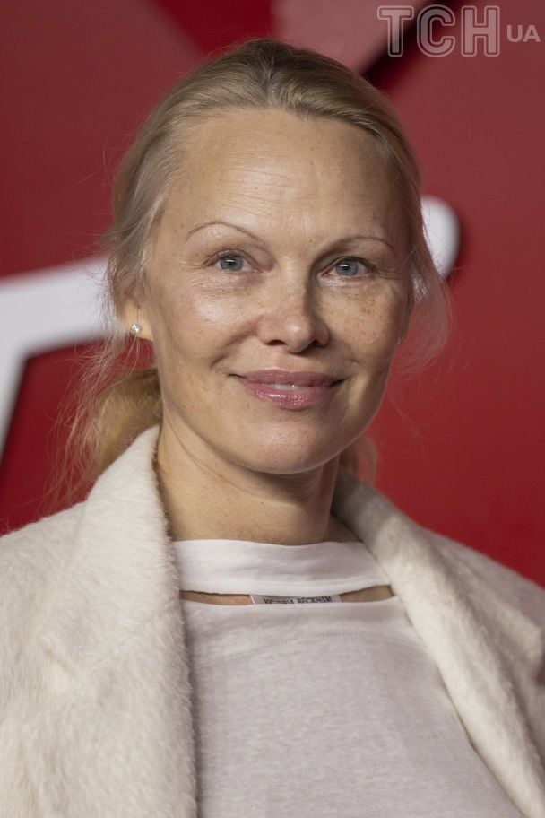 Памела Андерсон Сейчас: Текущая жизнь, карьера и личные перемены