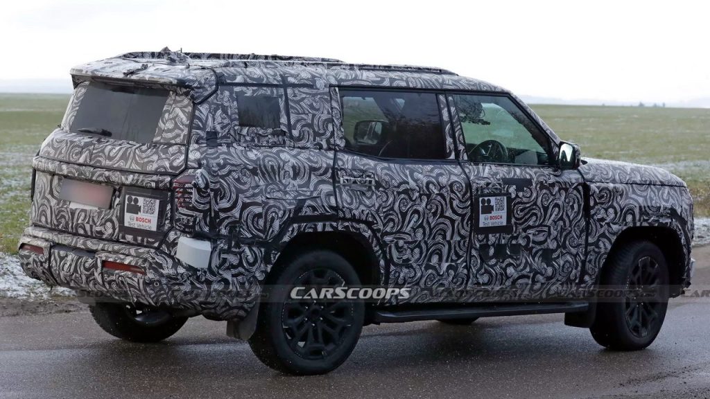 2027 Mitsubishi Pajero