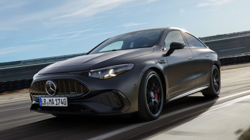 Mercedes-AMG представив найпотужніший CLA в історії: три електромотори, 680 к.с. та 2,7 секунди до “сотні”