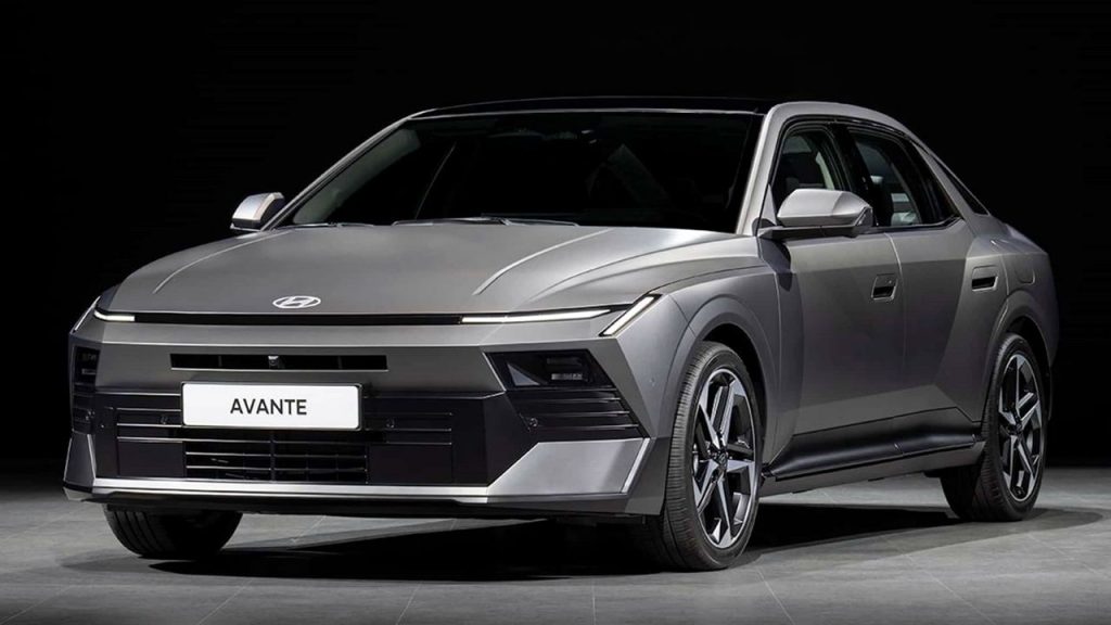 Представлена абсолютно нова Hyundai Elantra: футуристичний дизайн, більше простору та модернізовані двигуни