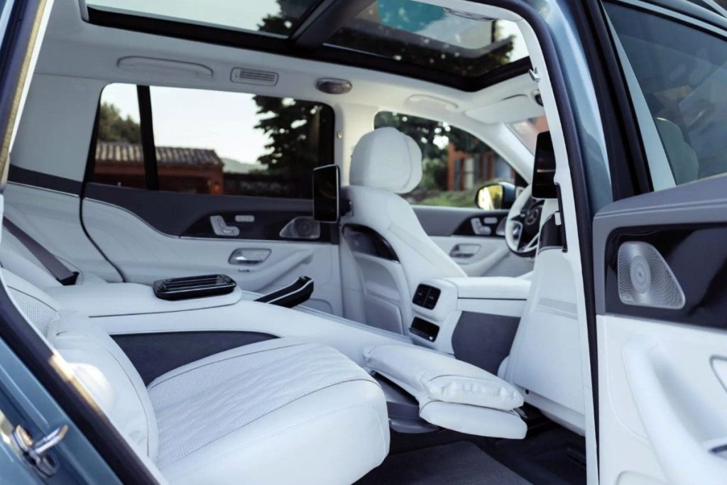 2027 Mercedes-Maybach GLS680