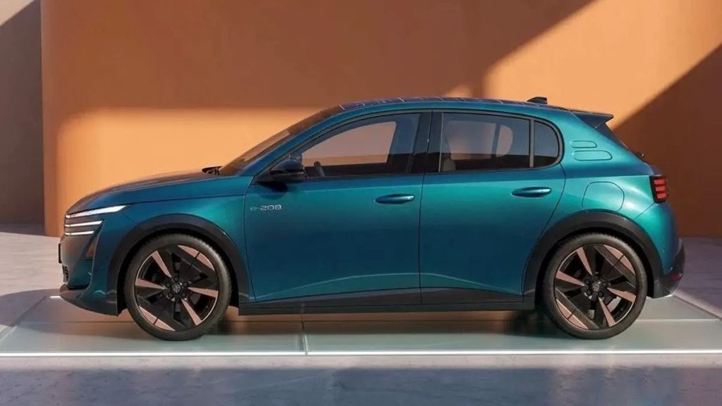 New Peugeot 208