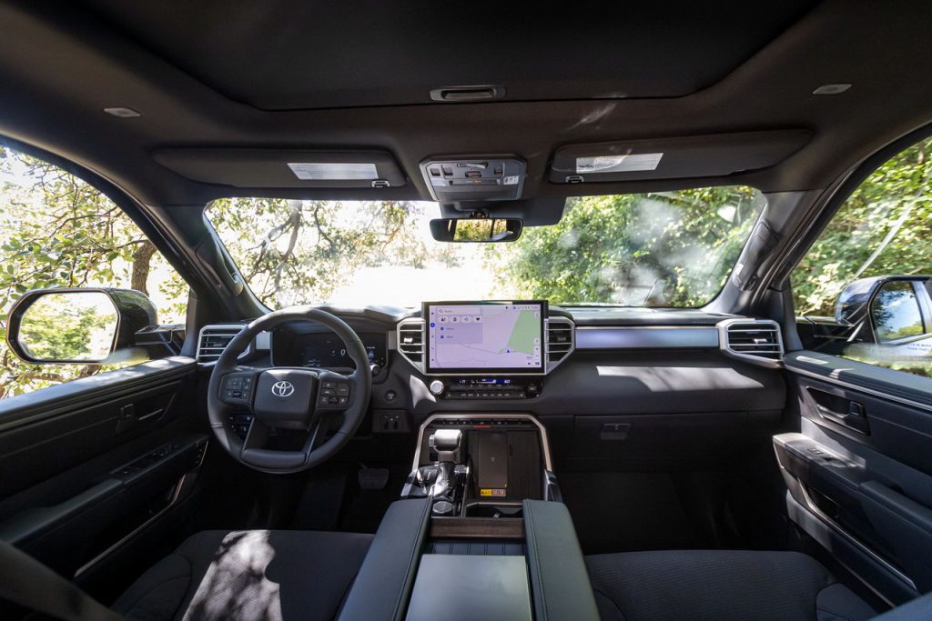 2027 Toyota оновила Tundra Trailhunter